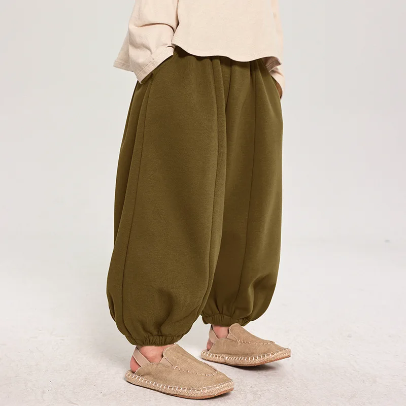 Повседневные брюки для мальчиков в Корейском стиле осень 2024 Детские однотонные