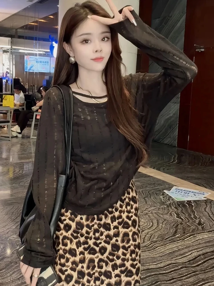 Unique Beautiful Mini Set Deep Autumn and Winter Wear High Sense Graceful Knitted Top Leopard Print Skirt Two-piece