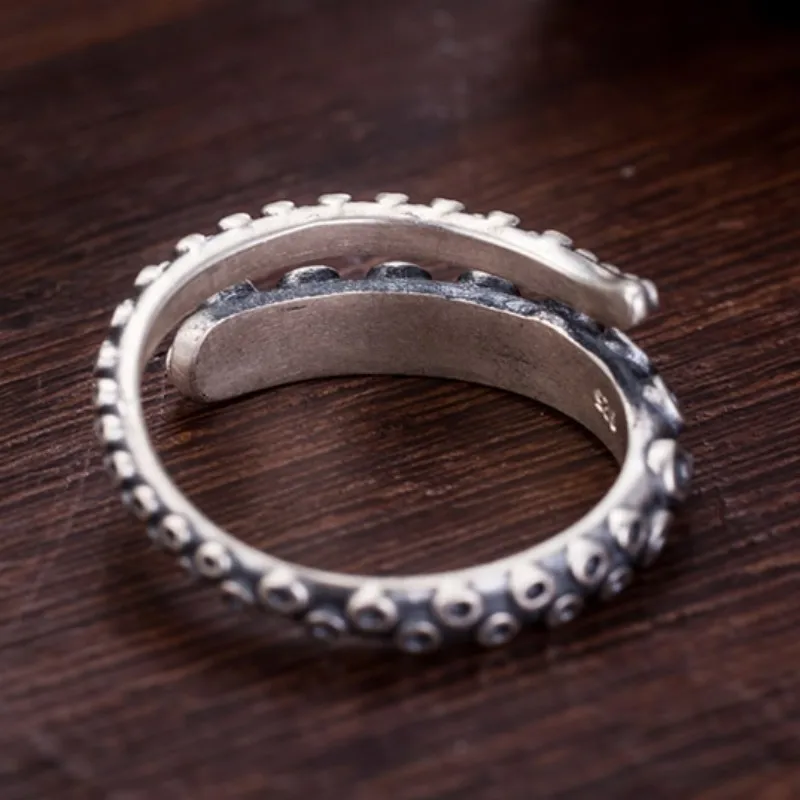 Мужское и женское кольцо из серебра 925 пробы с осьминогом