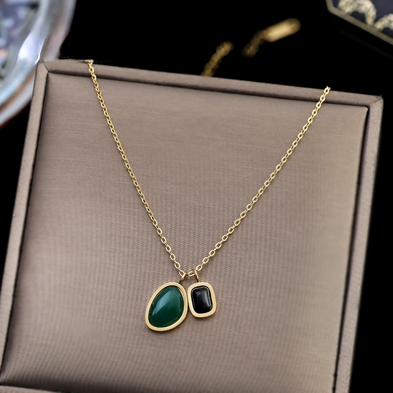 

Женская цепочка с кулоном из нержавеющей стали, черно-зеленая цепочка на шею с имитацией агата, геометрический дизайн на Хэллоуин
