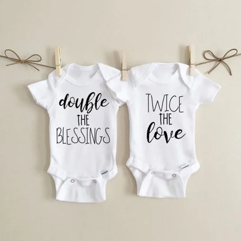 

Комбинезон для новорожденных с надписью «Double The Blessings»