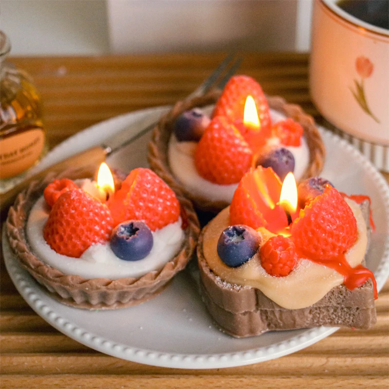 

Cute Strawberry Blueberry Toast Egg Tart Aromatherapy Candles Dessert Scented Ornaments Birthday Gift Home Party Decoration