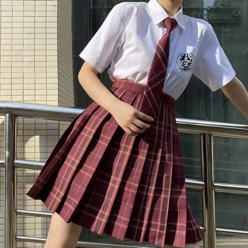 Плиссированная юбка с высокой талией для студенток |