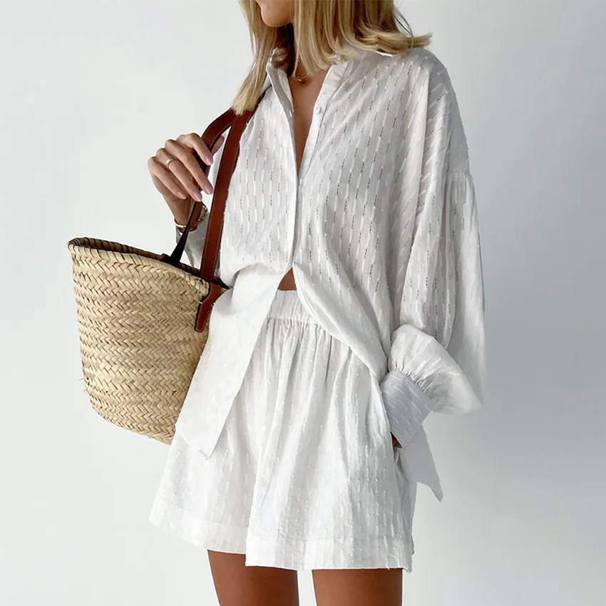 

Elegant Jacquard Fabric Soft Vacation Suits Women Oversized Long Sleeve Shirts and Hot Pants Two Pieces Outfits Sets Summer