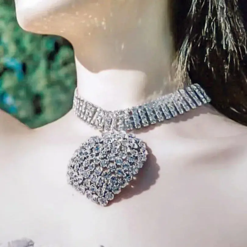 Luxury women's exaggerated shiny rhinestone multi-layer large heart pendant necklace jewelry women's crystal heart necklace acce