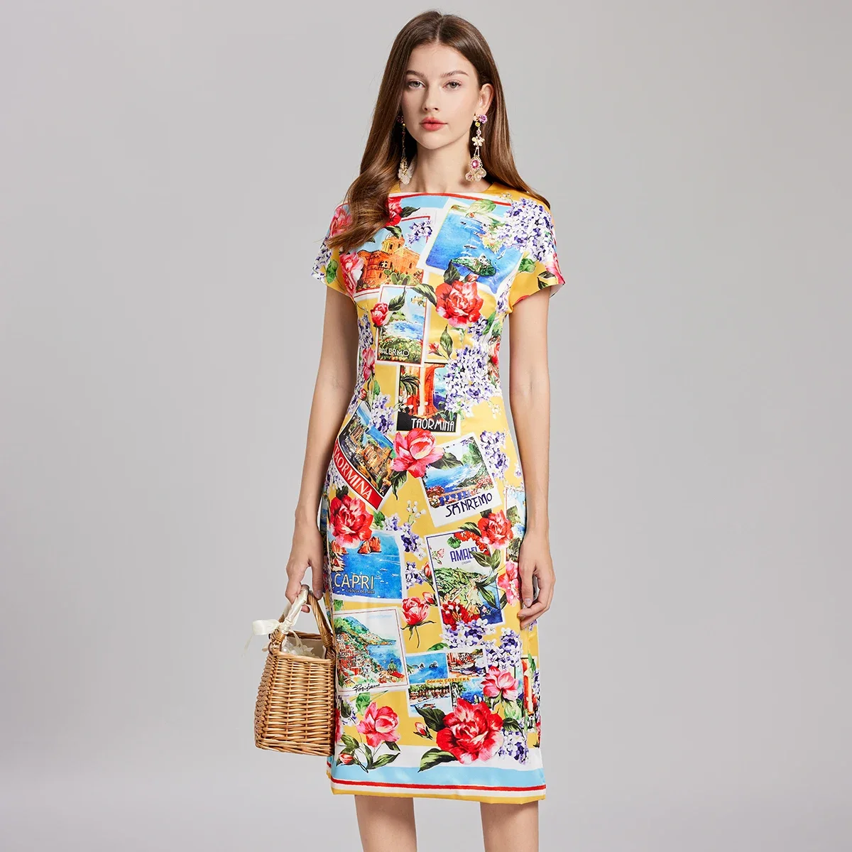 Summer rose pattern printed waist cinching dress slim fit and hip hugging summer clothing for women