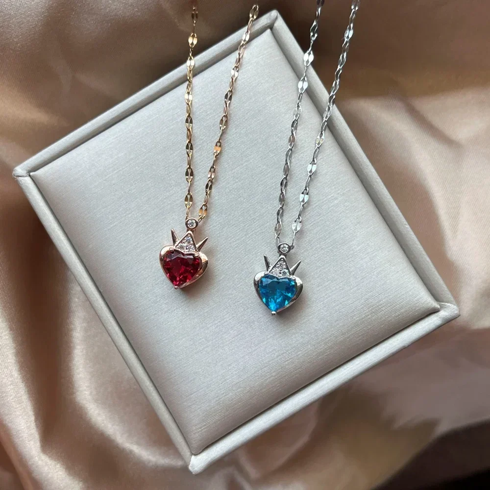 Ожерелье с подвеской в виде фильма Наследники Evie Fairest красное синее кристаллами