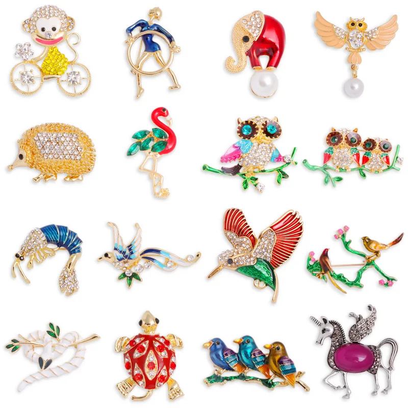 

Women Fashion Trendy Crsytal Owl Bird Pins Brooches Metal Rhinestone Animal Series High-end Party Badges Corsage New Year Gift