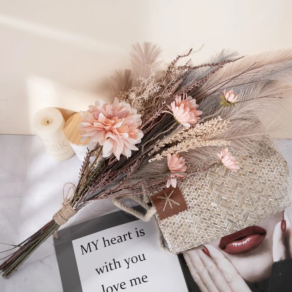 

Yu Yinli Flower Letter Simulated Flower Home Decoration Design Hand Holding Flower Bundle Wall Decoration CF01164