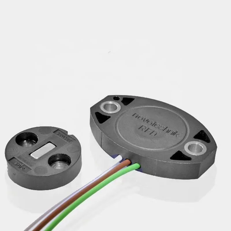 

Novotechnik Siedle Group RFD-4021-636-211-401 with Magnetic module angle sensor 360 degree new and original in stock