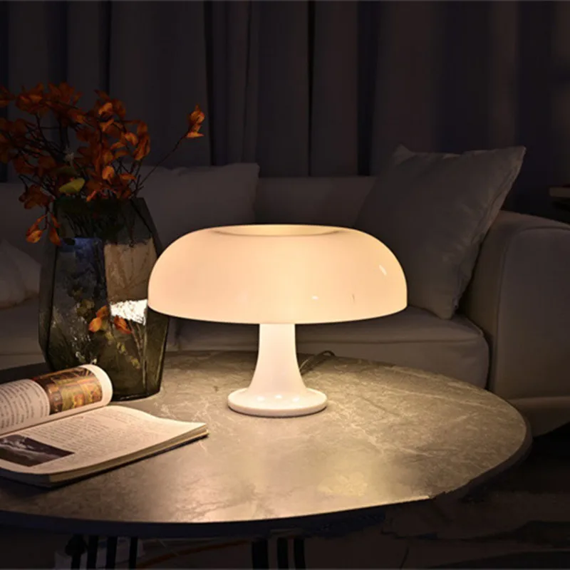 

Итальянский дизайнерский светодиодный фонасветильник, современный минималистичный ночсветильник для спальни, прикроватного столика, гостиной