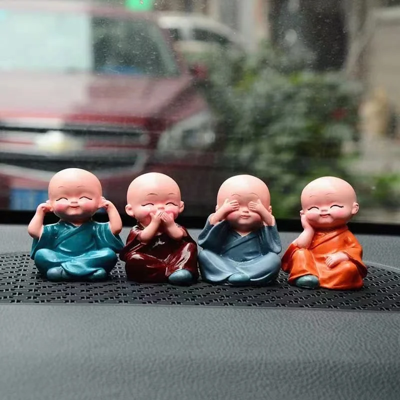 

4Pcs Resin Crafts Gift Lovely Little Monk Sculptures Cute Monks Buddha Statues Creative Buddha Dolls Table Car Decoration