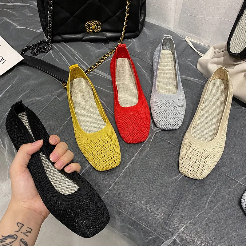 Women Breathable Shoes Square Toe Woven Beanie Shoes Soft Bottom Hollow Shallow Mouth Scoop Shoes Kpop Casual Flat Slip-on Shoes