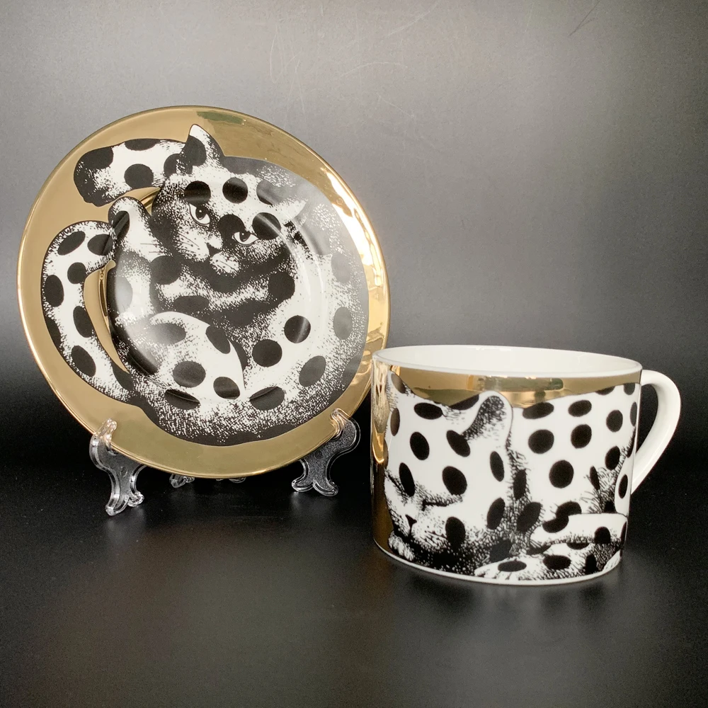 Роскошная керамическая кофейная чашка и блюдце с золотым солнцем в дворцовом