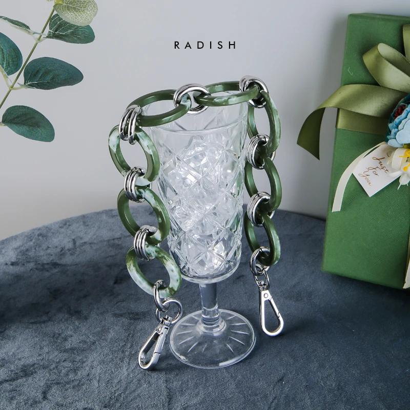 

Stitching Ring Acrylic Hand Chain Modified Bag Highgrade Short Chain Accessories