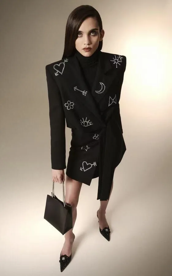 

Женский комплект из блейзера и юбки с высокой талией, короткий Блейзер и юбка в форме сердца с бусинами и бриллиантами, 2023