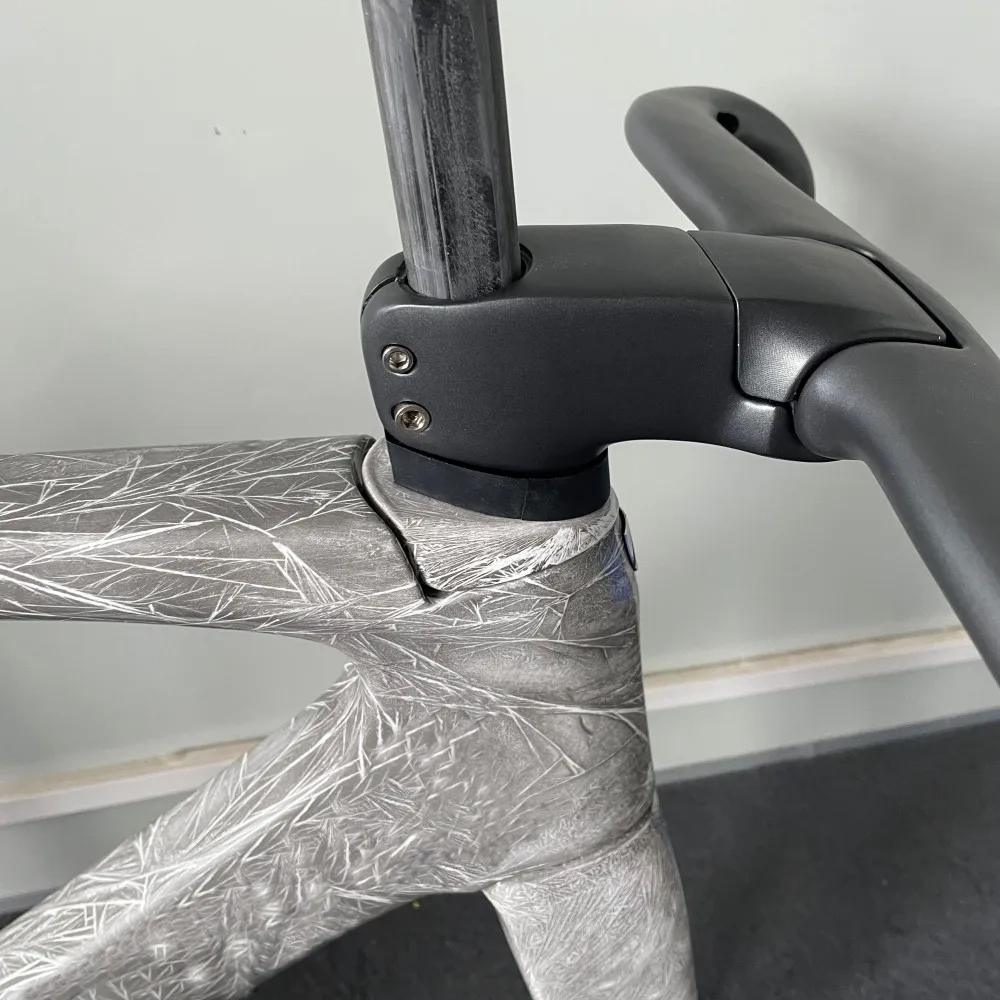 

NEW SLR Carbon Frame Ice Crack Decoration Road Bicycle Racing Disc Frame With Handlebar Size 50 52 54 56 58mm