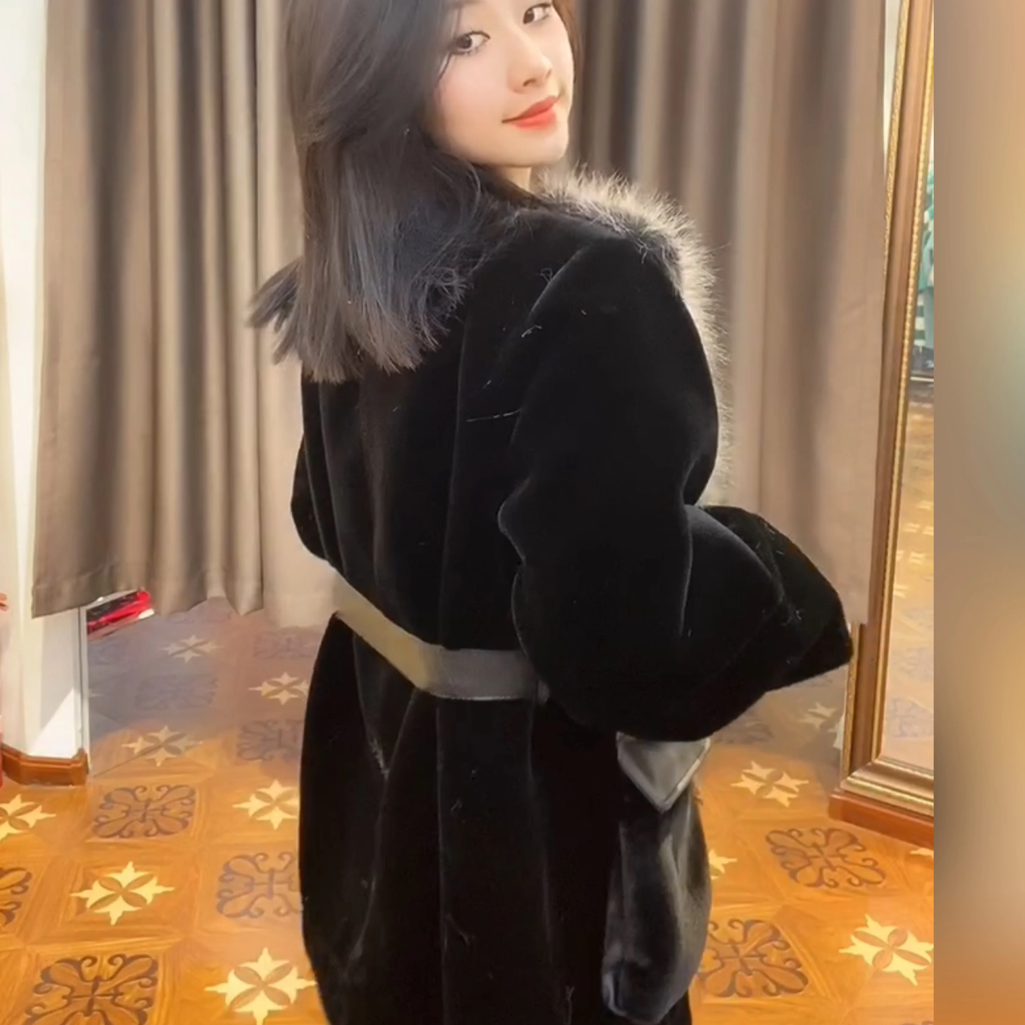 European Fur Long Sleeve Women 2022 Winter Coats Fashion Toka Double Face Wool Leather Warm Mid-Length Casual Faux Fur Jacket