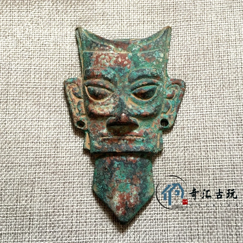 

Antiques Collection Yin Shang Bronze Mask As An Old Green Embroidered Slurry Sanxingdui Mask Like Antique Pure Copper Mask