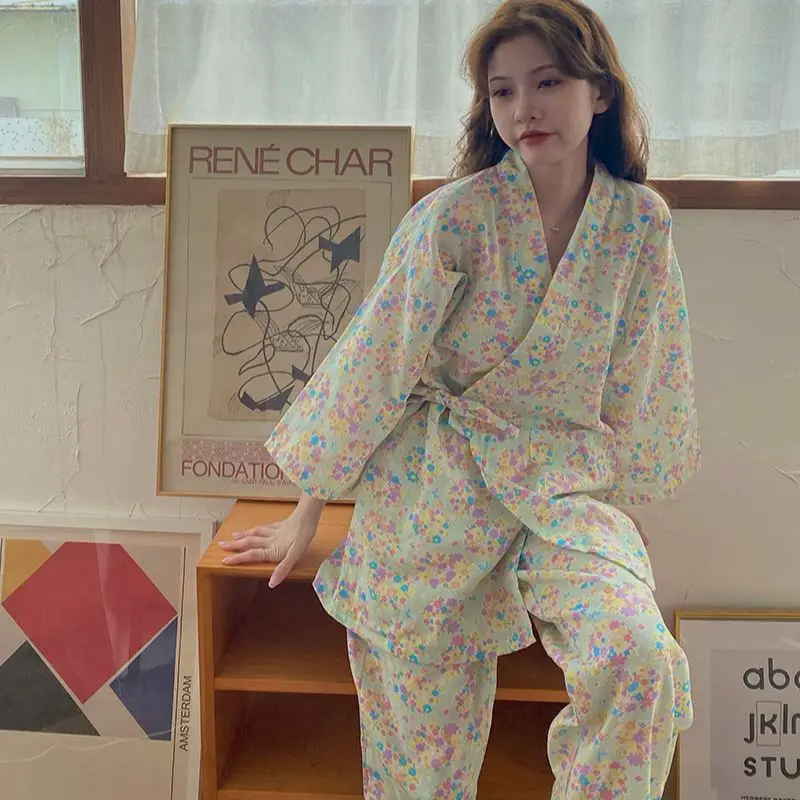 

2022 Spring New Ladies Japanese Style Kimono Floral Homewear Pajamas Set long-sleeve home clothes cute sweet two-p Yukata