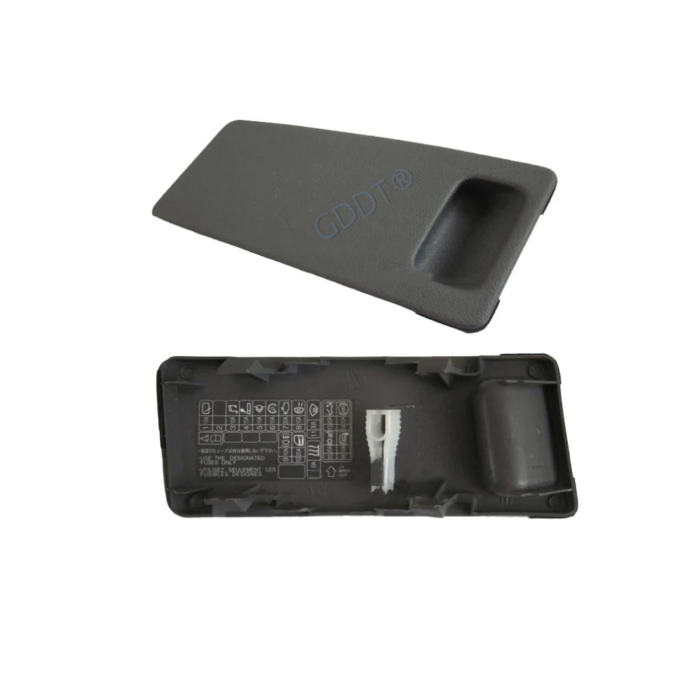 

1 Piece LHD Instrument Panel Left Cover For Pajero 3rd Fuse Box Cover For Motero V73 V67 Steering Wheel Decorative Small Cover