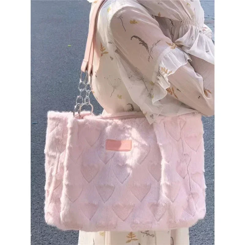 

Cute Furry Women's Casual Tote Bags Love Heart Ladies Sweet Shoulder Underarm Bags Solid Color Female Fashion Plush Handbags