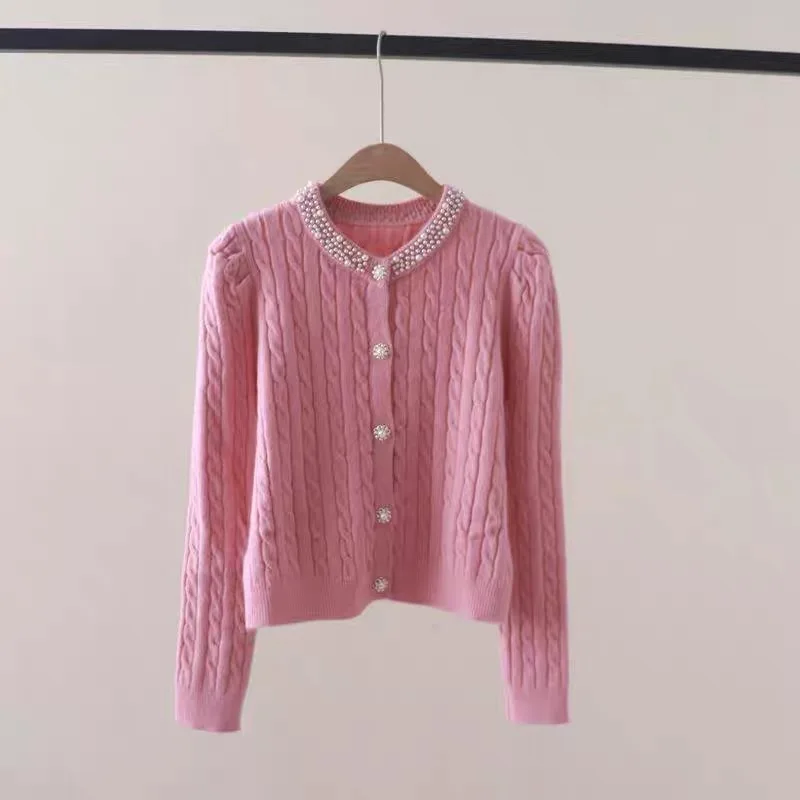 Женский вязаный кардиган с круглым вырезом длинным рукавом и жемчужинами