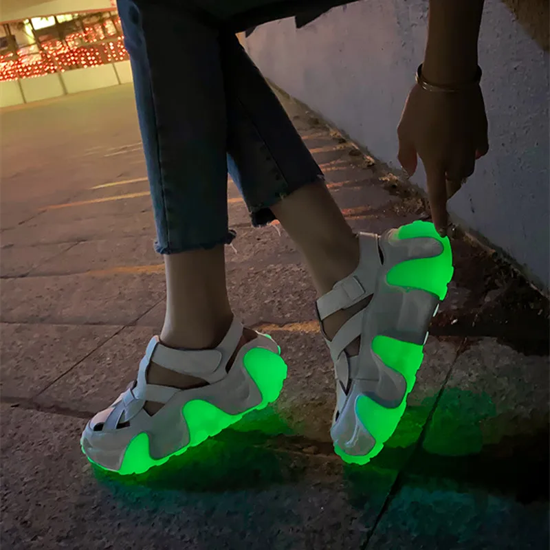 Luminous Noctilucent Women Shoes 2023 New Fashion Breathability Sandals and Sneakers That Glow At Night Cyber Star Same Style