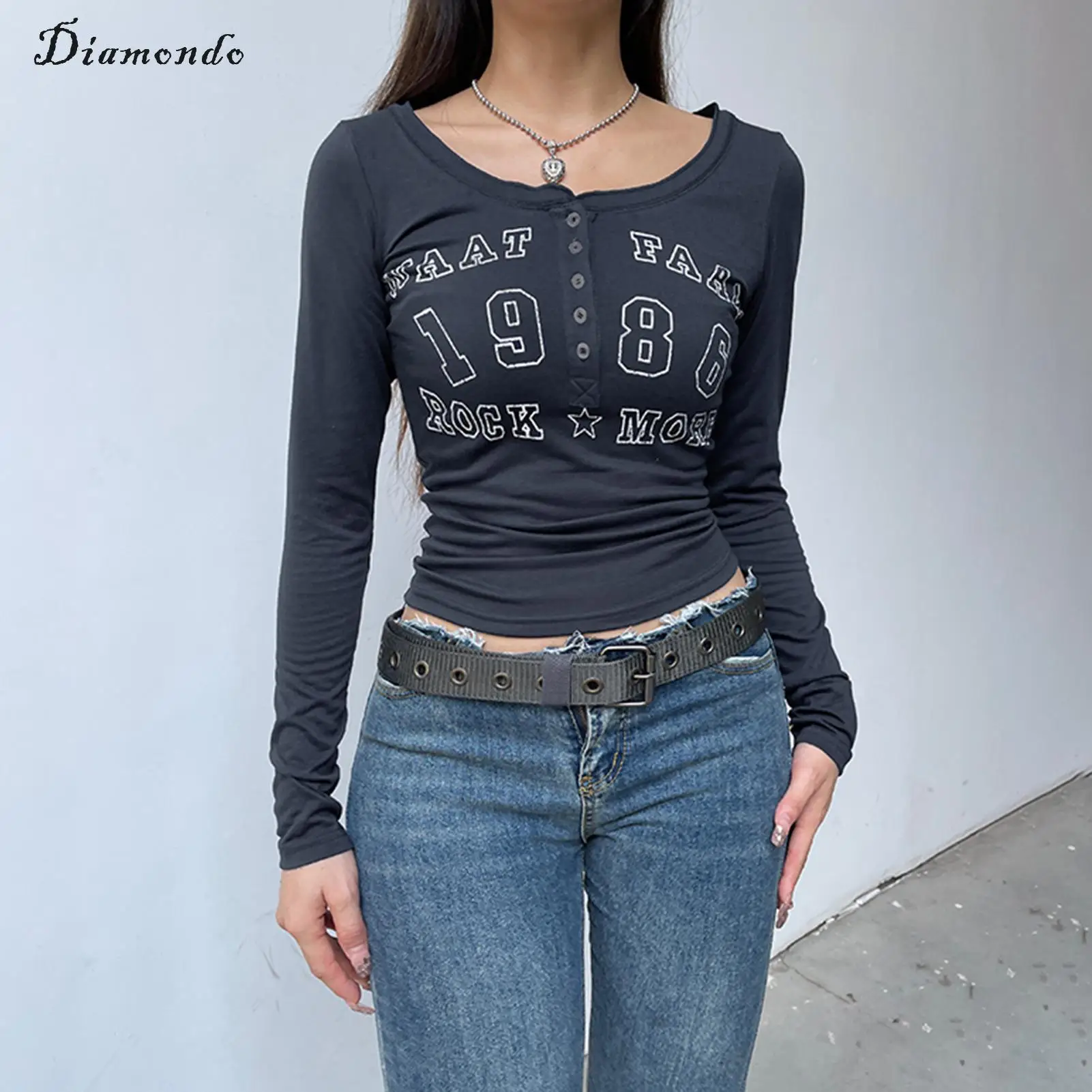 

Diamondo Ladies Bodycon Top V Neck Women Casual Tunic Top Spicy Girl Letter Printed Top Vintage Style Patchwork Daily Outfit