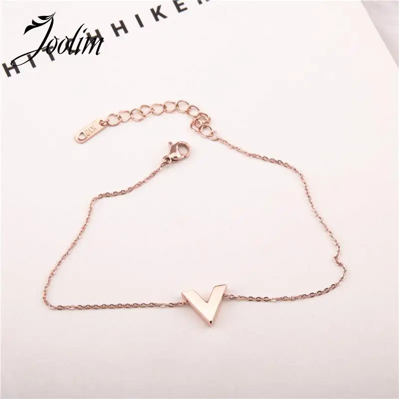 

Joolim Jewelry Wholesale No Fade Fashion Simple Personality V - shaped Anklet Waterproof Gold Jewelry