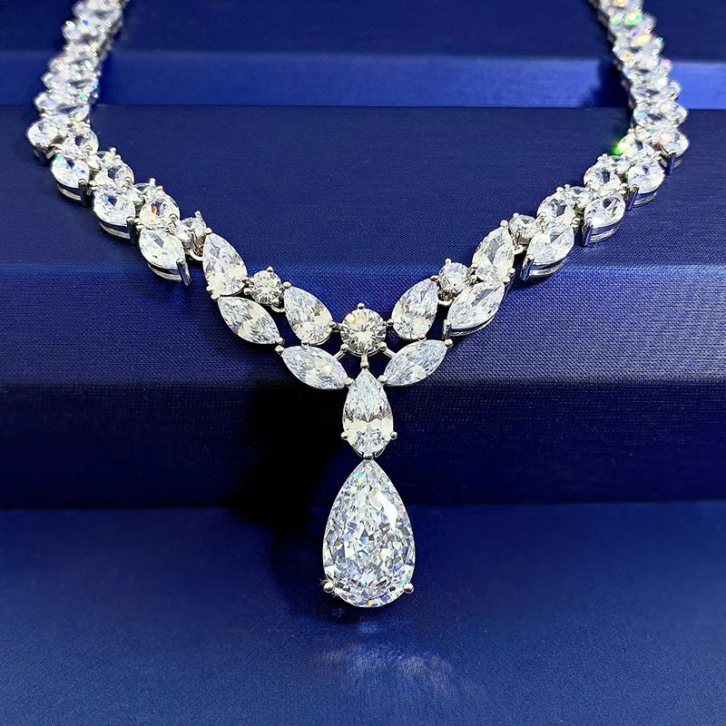 

HTOTOH S925 Silver Necklace Women 11 * 18mm Water Drop Diamond Engagement Wedding Pendant Chain 43cm Fine Jewelry
