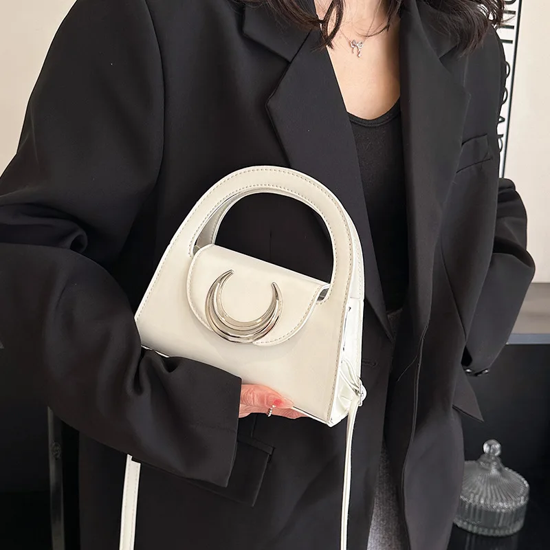 2023 New Solid Moon Ladies Shoulder Bags For Women Fashion PU Leather Small Handbags Sweet Ladies Crossbody Bag