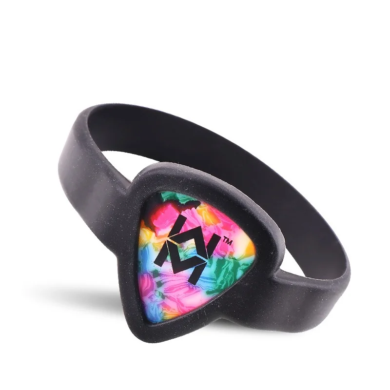 

Three Colors for Choose Guitar Picks Bracelet Picks Wrist Strap Pick Bag Guitar Pick Holder Wristband