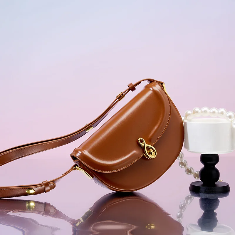 Vintage Genuine Leather Saddle Lady Underarm Bag Versatile Women's Shoulder Bag 2023 New Designer Shopping purses and handBags