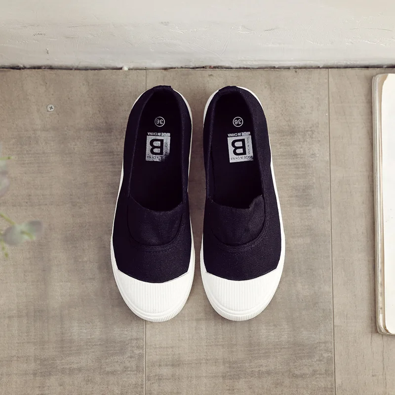 

2022 Women Canvas Soft Walking Simple Footwear Womens Lightweight All-match Daily Breathable Solid Trendy Female Vulcanize Shoes
