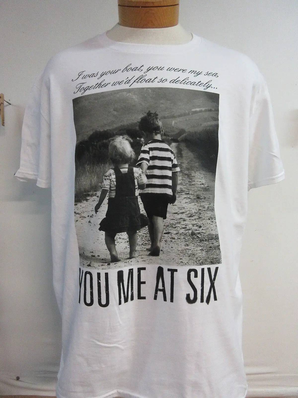 Официальная футболка YOU ME AT SIX в наличии Музыкальный концерт группы MERCH очень