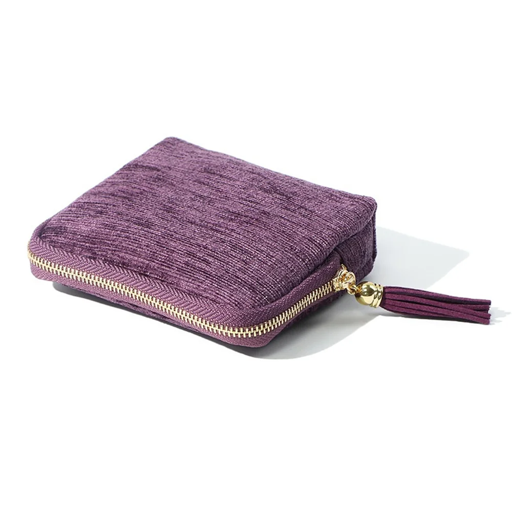 

Путешествующий органайзер для украшений