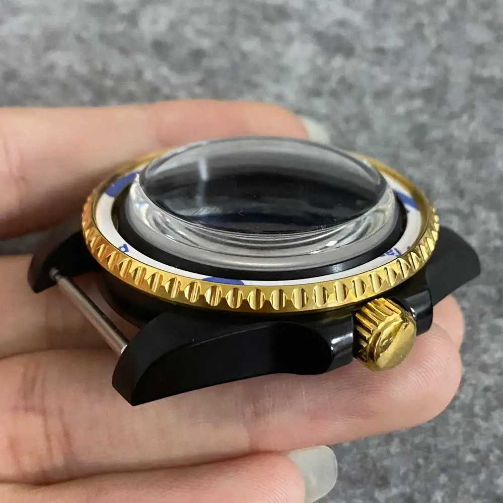 40mm Watch Case PVD Black Gold Case Bubble Mirror Sapphire Glass Is Suitable for NH35 NH36 Movement