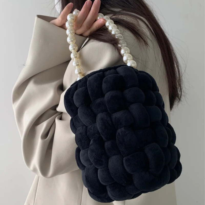 

Coarse Wool Yarn Handbag Women Cotton Knitting Bucket Bags Pearl Handle Shoulder Bag Ladies Fashion Drawstring Small Tote Bag