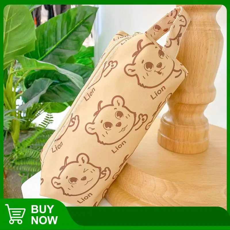 

Школьные принадлежности, сумка для хранения, большая емкость, легкая сумка для макияжа и мытья, мультяшный портативный ручной карандаш, чех...