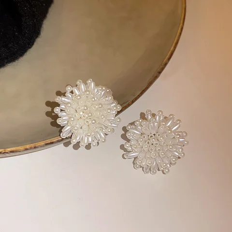 Серьги-гвоздики DooMei оранжевые с искусственным жемчугом