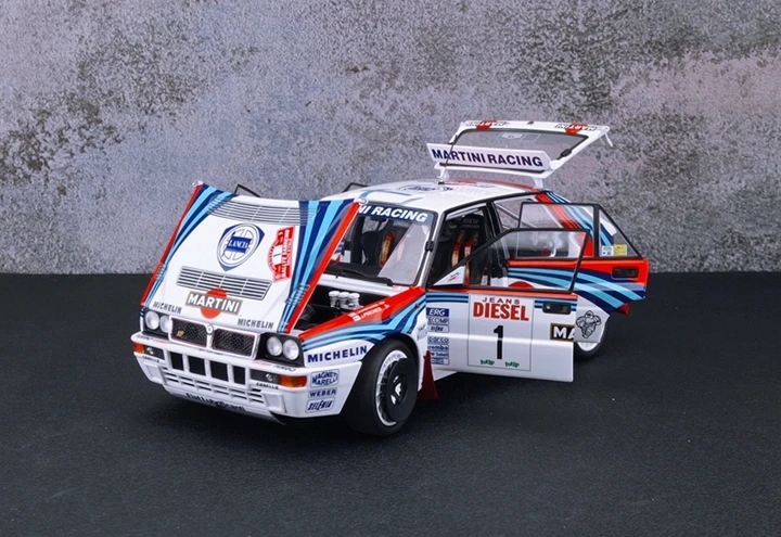 

KYOSHO 1:18 Lancia Delta HF Integrale 1992 San Remokancunen Alloy Fully Open Limited Edition Resin Metal Static Car Model Toy