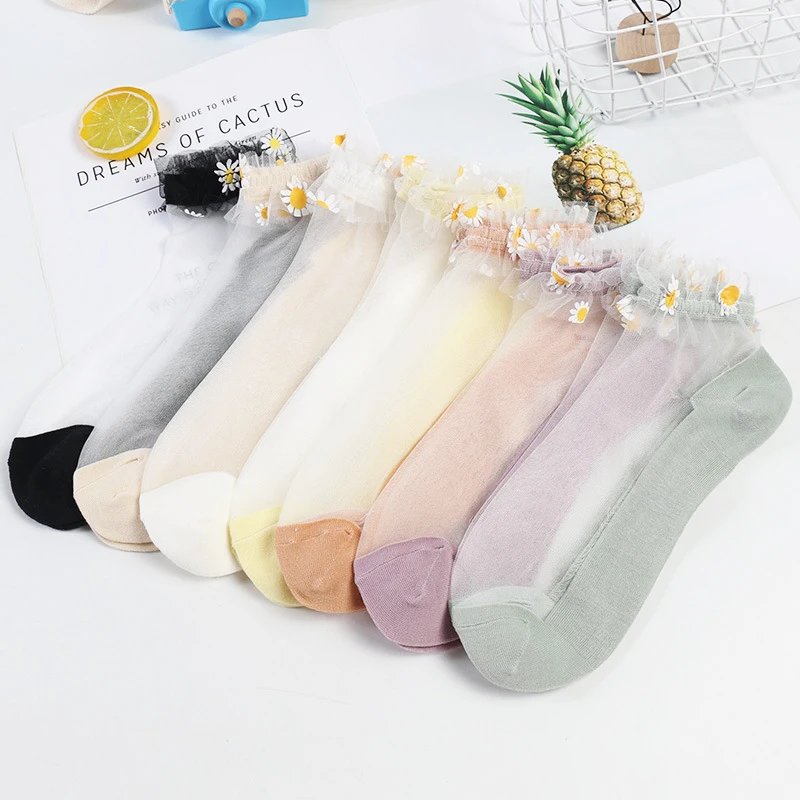 

Socks Women Spring And Summer New Japanese Glass Silk Cotton Bottom Women's Boat Sewn With Small Chrysanthemum Edge
