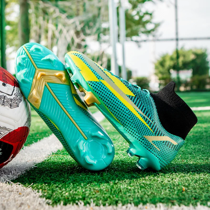 2022 Green FG & TF Professional Field Football Boots Men Women Non-slip Society Men Soccer Shoes Cleats chuteira krampon futbol