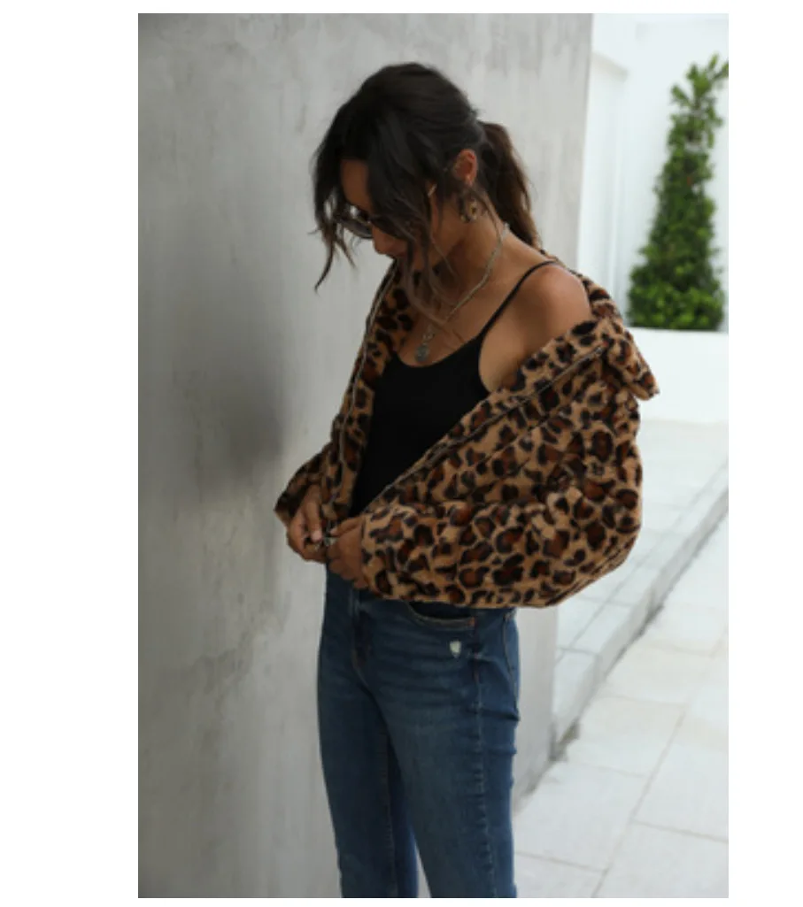 Women's Fur Jacket Leopard Print Printing Lapel Plush Loose Slimming and Short Coat Female Faux Fur Coat