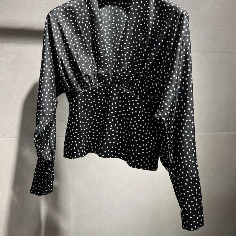 

23SS Vintage New Black Blouse Fashion Runway Deep V-Neck Waist Polka Dot Short Shirt Slimming Chic Women High Quality Clothes