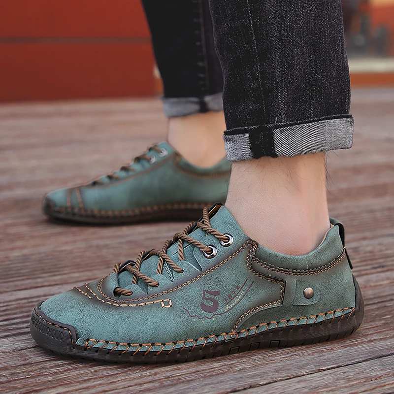 Men Casual Sneakers Comfortable Driving Shoes Man Loafers Moccasins Tooling Shoes Plus Size 38-48