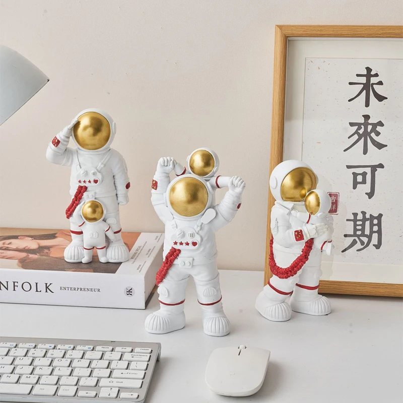 

Nordic Creative Astronaut Statue Resin Craft Living Room Desktop Ornament Father And Son Astronaut Sculpture Figurine Home Decor