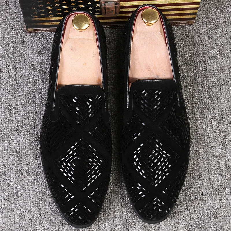 2022 new spring leather shoes luxury mens formal shoes leather men classic Business dress shoes Bright skin Bullock shoes