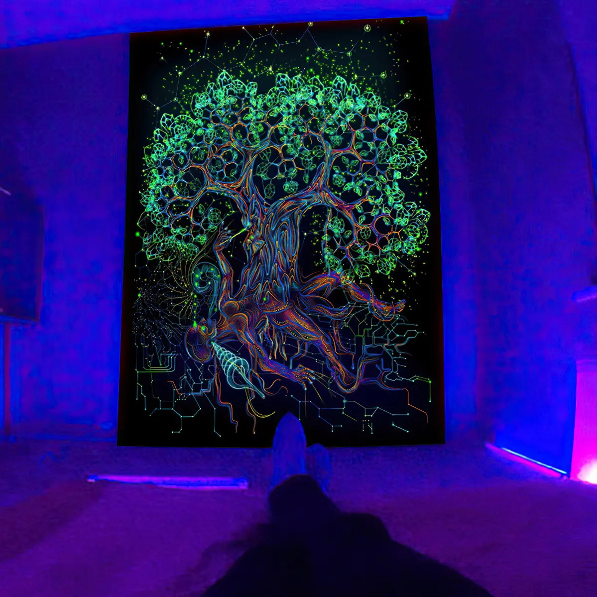 

Black light Tapestry UV Reactive Psychedelic Wall Hanging Hippie Tapestry for Bedroom Dorm Indie Room Decor